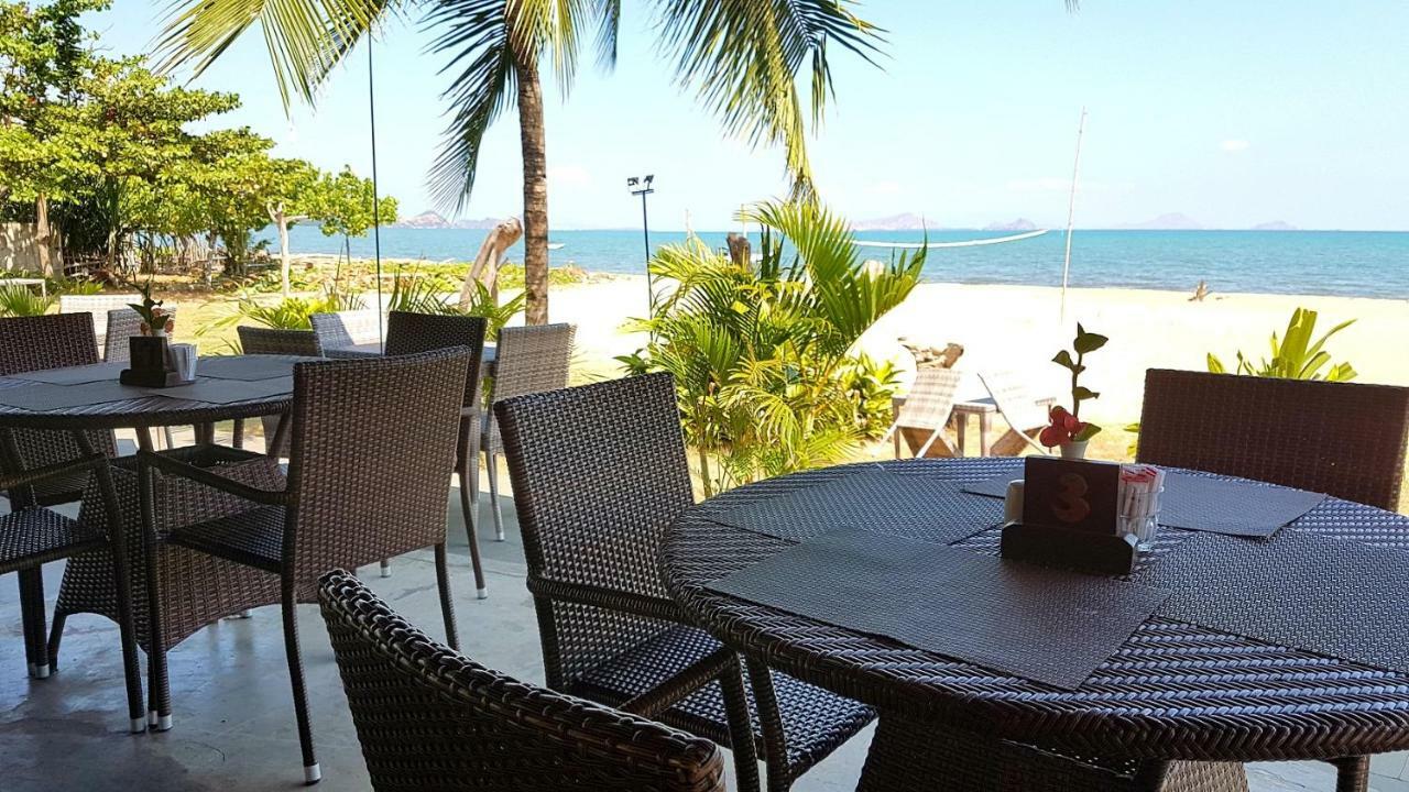 Luwansa Beach Hotel ラブハン・バジョ エクステリア 写真